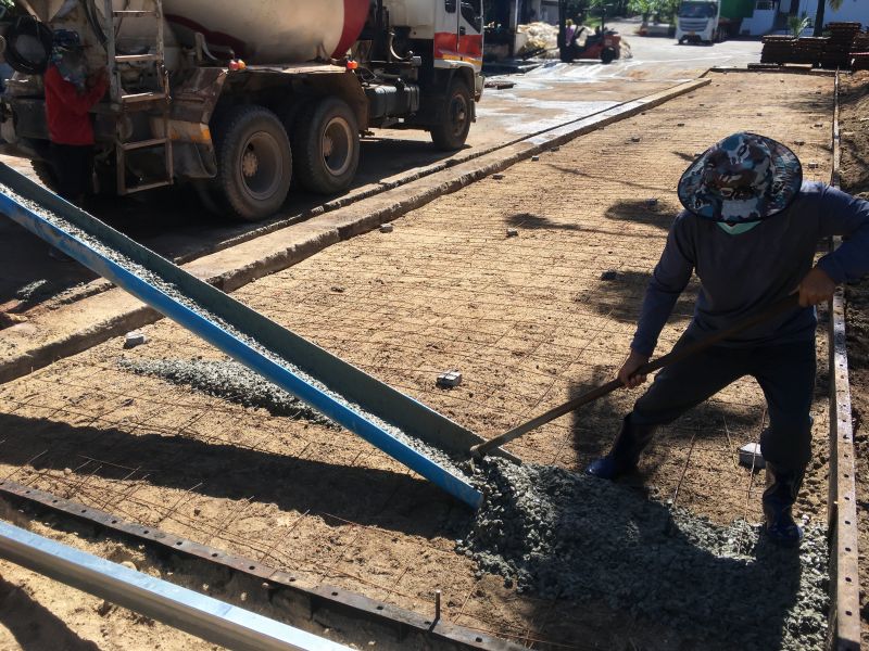 Foundation Wall Pouring in Mims, FL